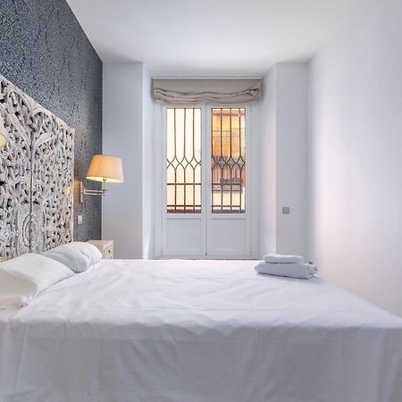 HOMEABOUT PREMIUM MALASAÑA Apartment Madrid Exterior foto