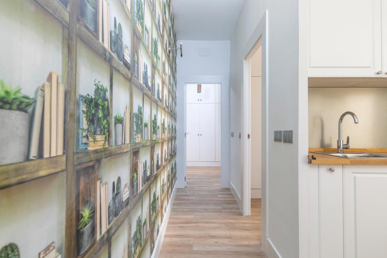HOMEABOUT PREMIUM MALASAÑA Apartment Madrid Exterior foto