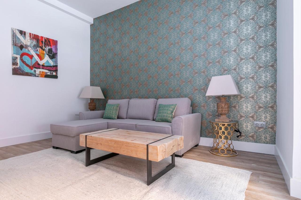 HOMEABOUT PREMIUM MALASAÑA Apartment Madrid Exterior foto